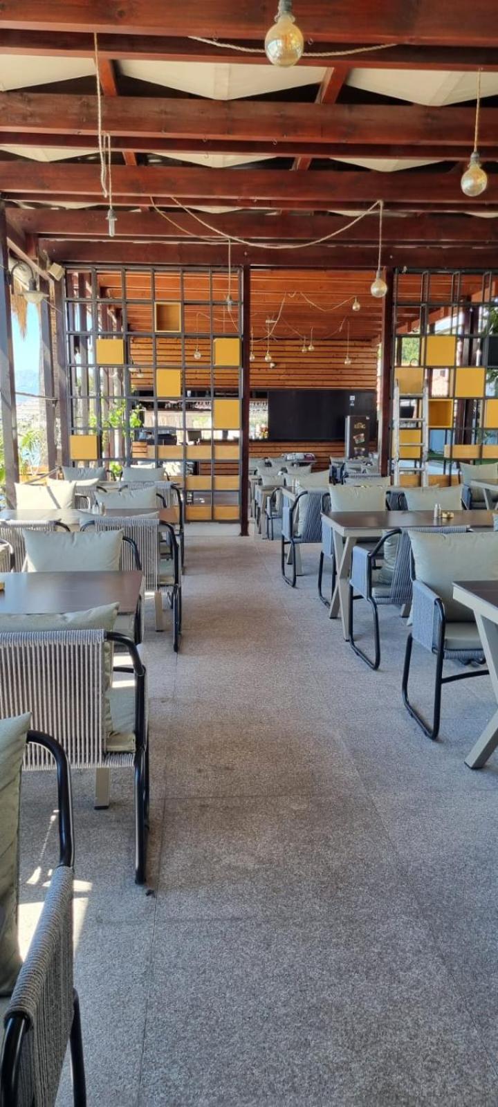 Hotel Gala Split Подстрана Екстер'єр фото